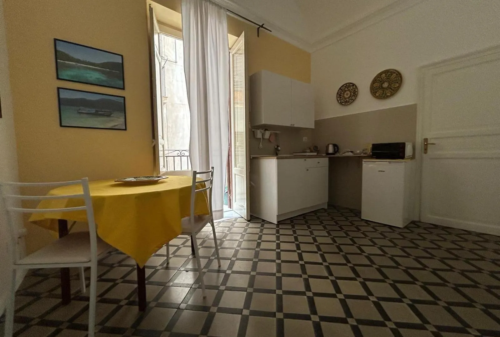 Lunavera Suite Palermo 0*,  Italy